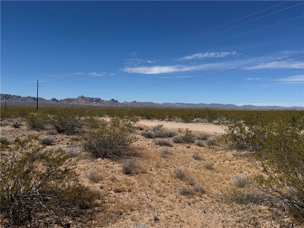 Land in Golden Valley, AZ
