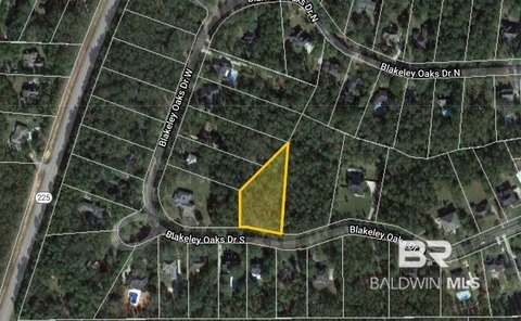 Buildable Lot in Blakeley Oaks