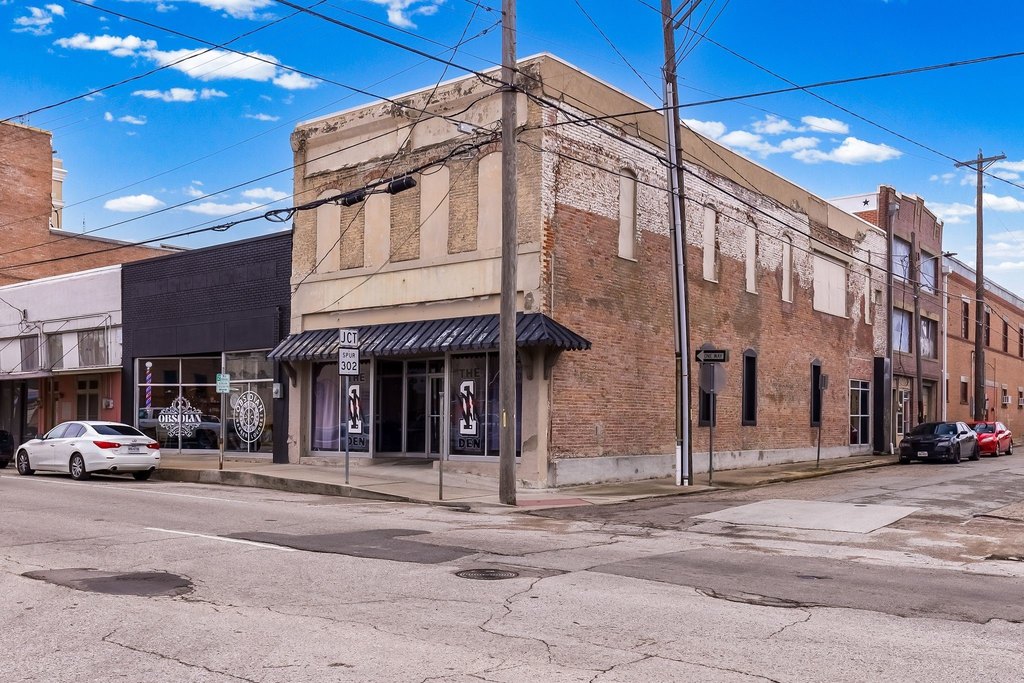 Picture 4