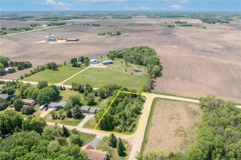 Wooded Lot in Le Center