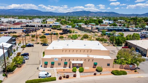 Santa Fe Warehouse Investment Opportunity