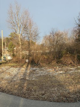 Corner Lot in London, KY