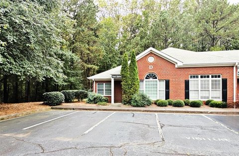 Roswell Office Suite For Sale