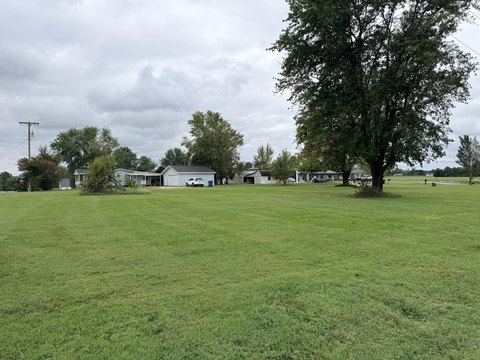 Land, Hickory, KY