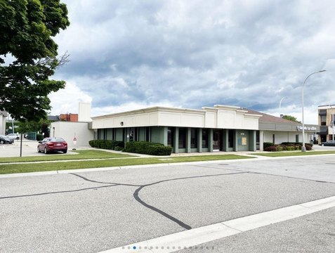 Former Bank Branch Retail Space