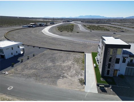 Motorsports Community Pad-Ready Lot