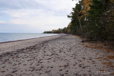 VACANT LAND, Allouez, MI