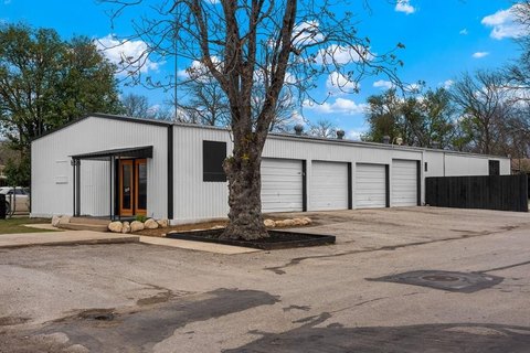 Kerrville Commercial Opportunity For Sale
