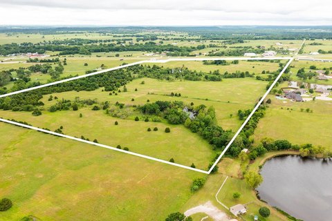 Agricultural Land with Highway Frontage