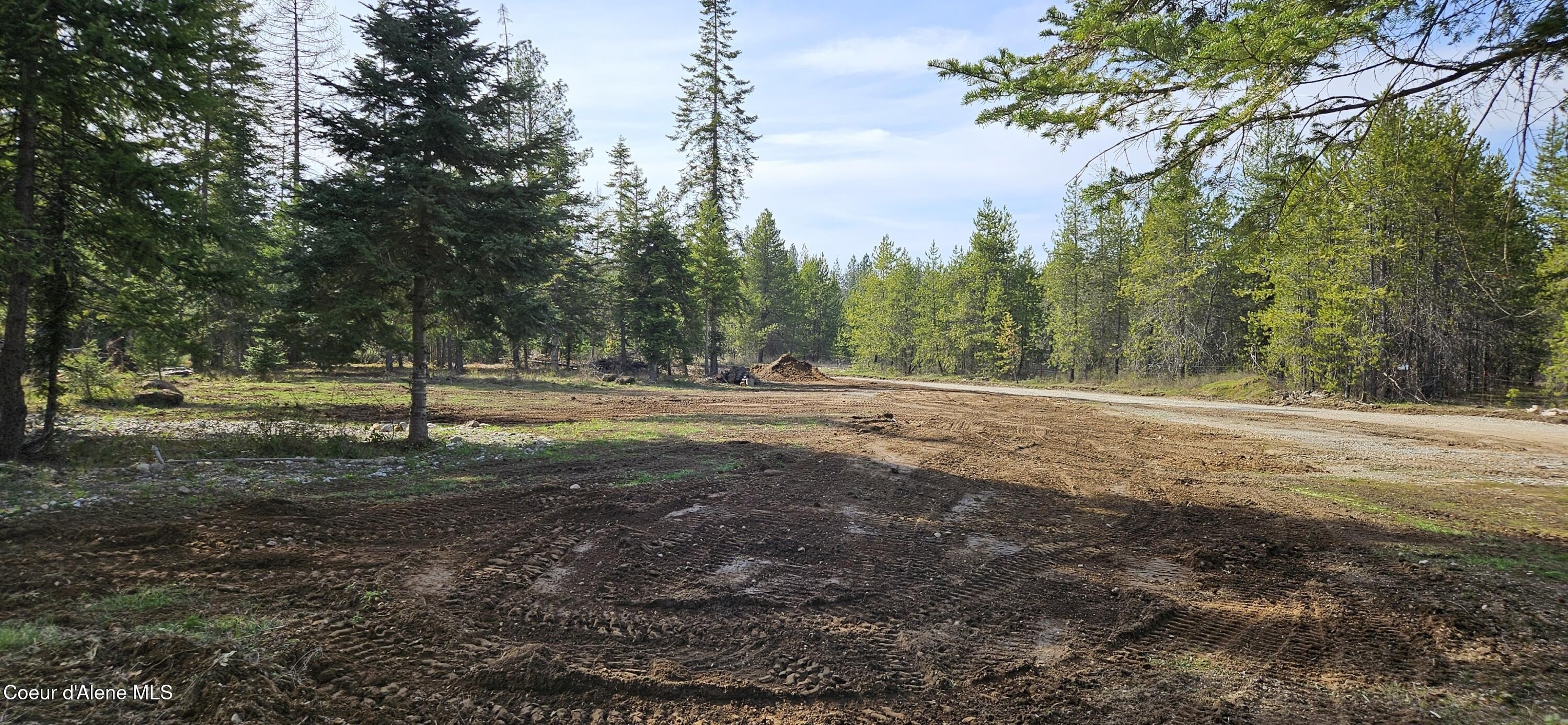 Priest River Land with Utilities
