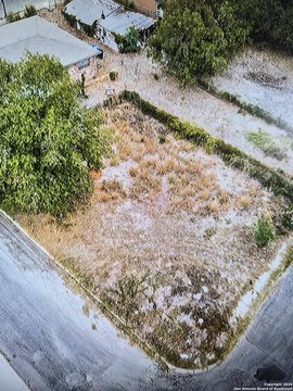 LAND - San Antonio, TX