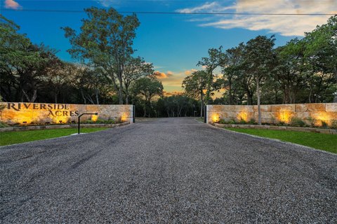 Land in Gated Riverside Community
