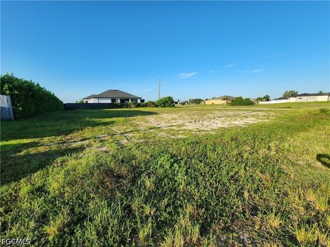 Land, Cape Coral, FL