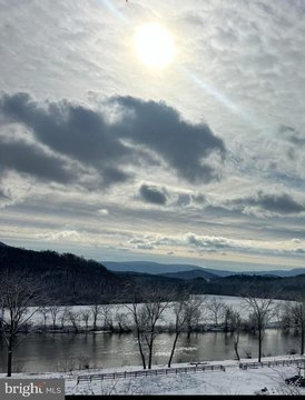 Riverfront Recreational Lot Available