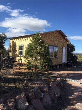 Duchesne Land with Cabin