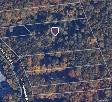 Land, Coram, NY