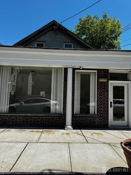 Prime Mixed-Use Development Opportunity