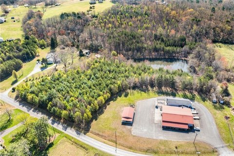 Residential Land in Mount Airy