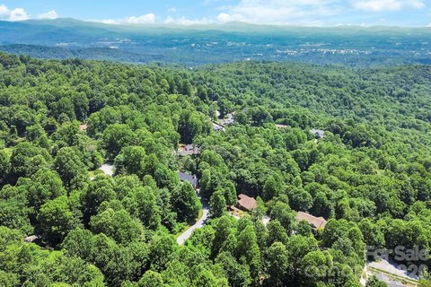 LAND - Hendersonville, NC