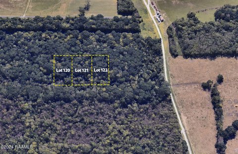 Residential Land in St. Martinville