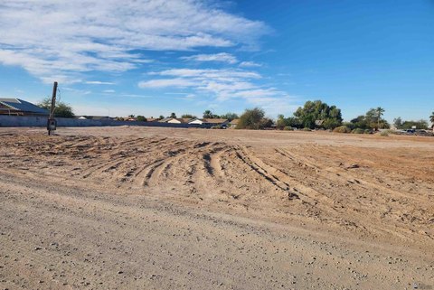LAND, Yuma, AZ