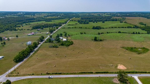 LAND - Verona, MO