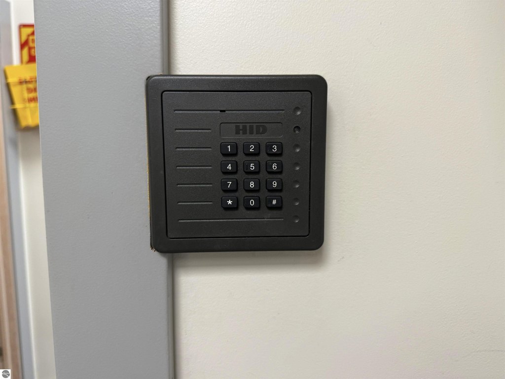 Picture 19