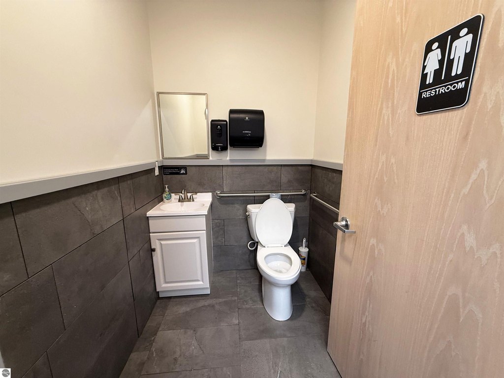 Picture 42