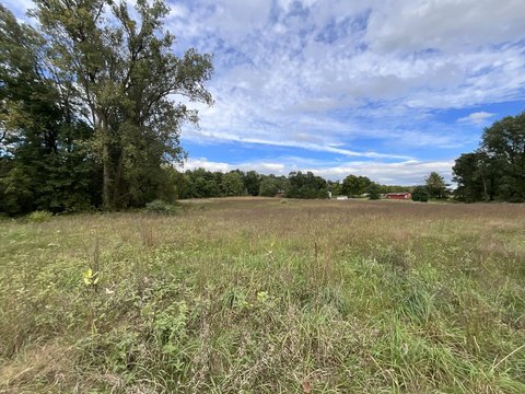Land, Dowagiac, MI