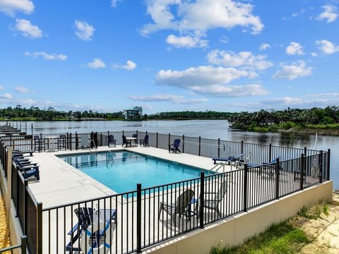Waterfront Land in Steinhatchee, FL