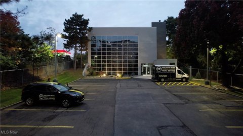 Office Space in Parma, OH