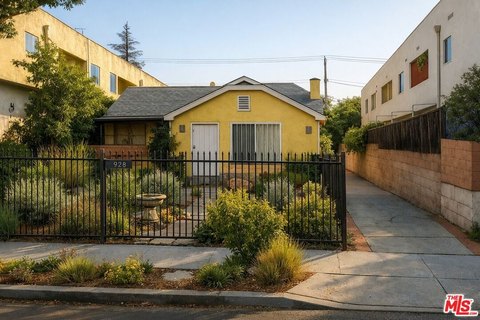 West Hollywood Duplex with Updates