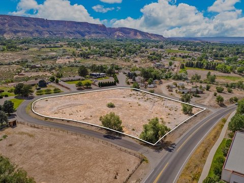 3.27 Acres in Grand Junction