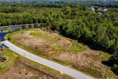 High-Traffic Commercial Land Available