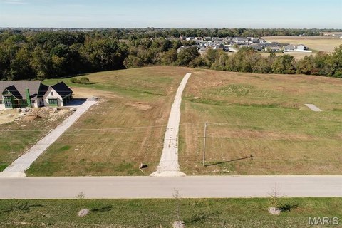 Land, O'Fallon, IL