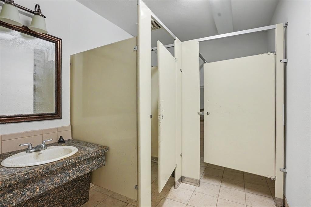 Picture 28