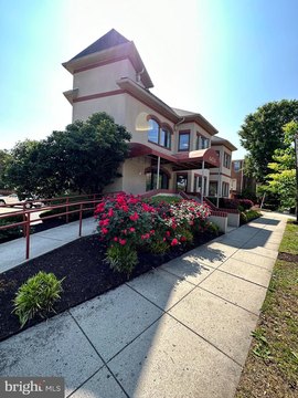 MacArthur Boulevard Medical Office Space