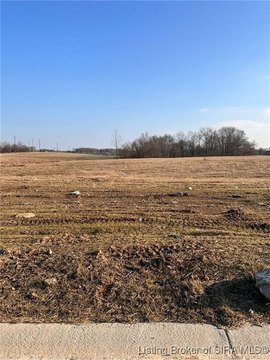 LAND - Charlestown, IN