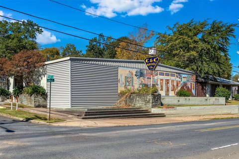 Multi-Building Retail and Office Property