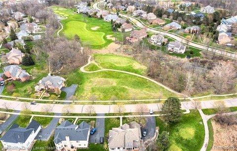 Golf Course Lot in Woodfield