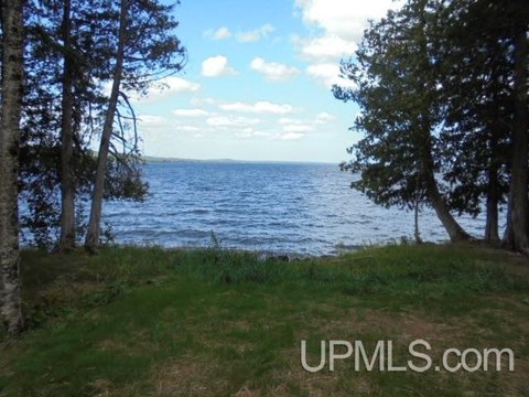 LAND - Marenisco, MI