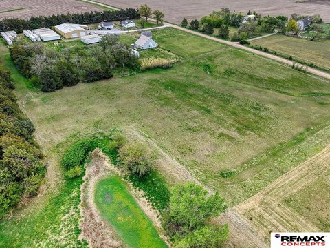 LAND, Crete, NE
