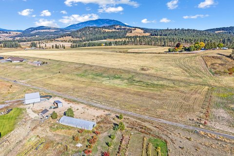 Land, COLVILLE, WA