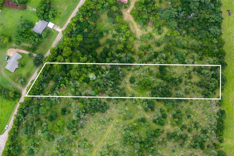 Unrestricted Land Near Marlin ISD