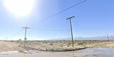 Large Corner Lot in Sun Village