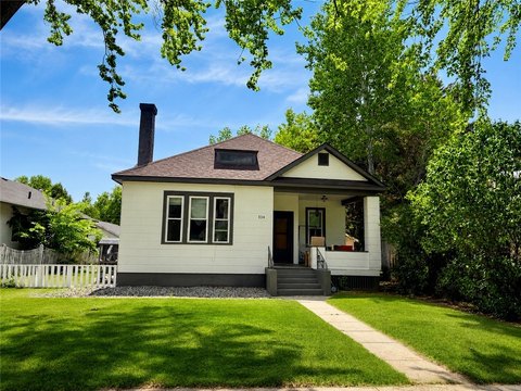 Updated Duplex with Rental History