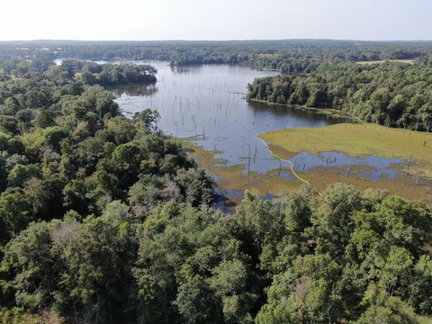 Unrestricted Waterfront Land