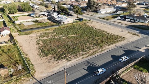 Spacious Corner Lot in Victorville