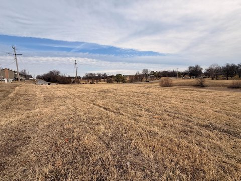 COMMERCIAL - Loma Linda, MO