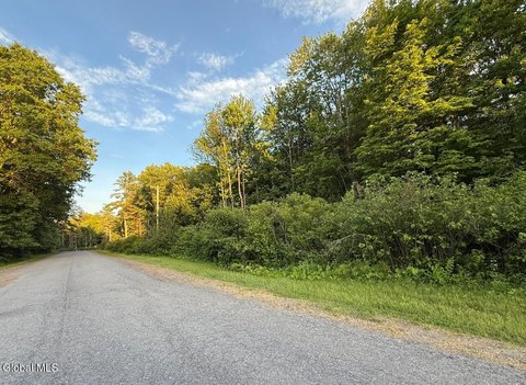 LAND - Wilton, NY